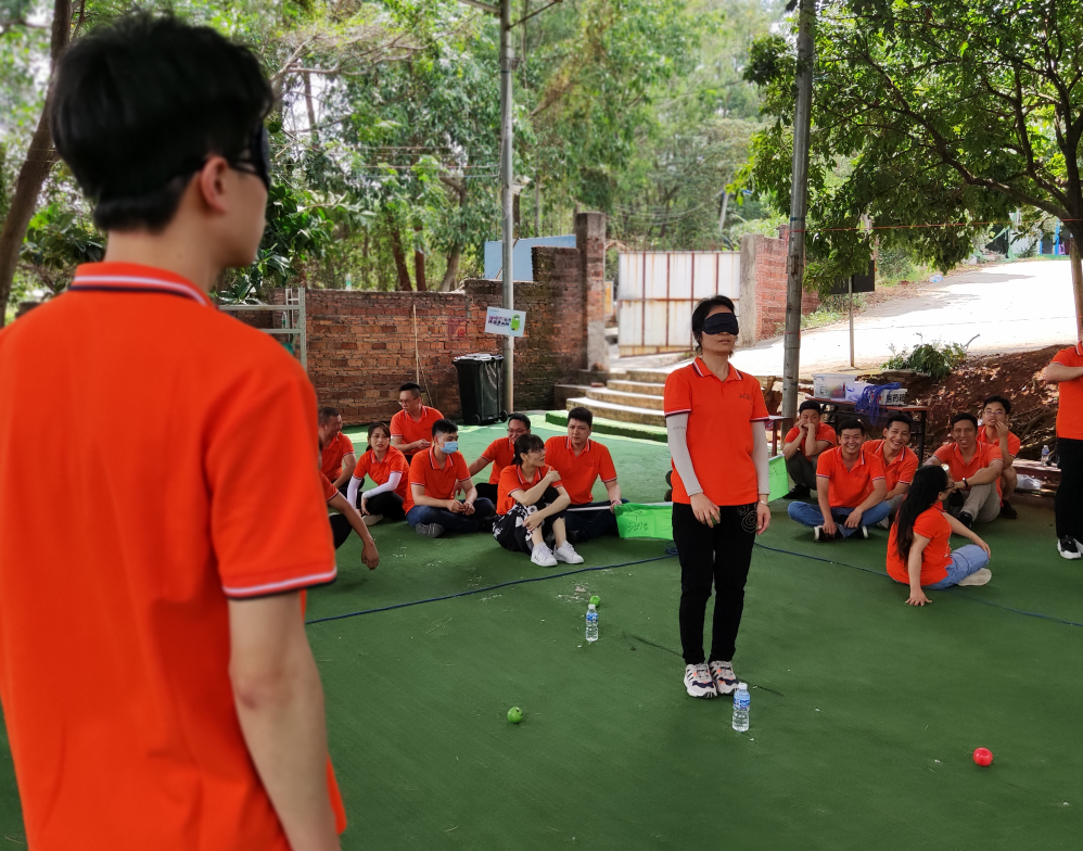 廣州團建游戲-黑夜營救