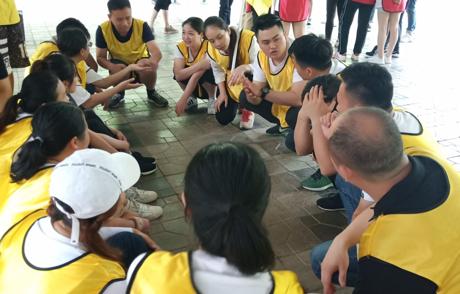 廣州團(tuán)建游戲-團(tuán)隊(duì)21點(diǎn)